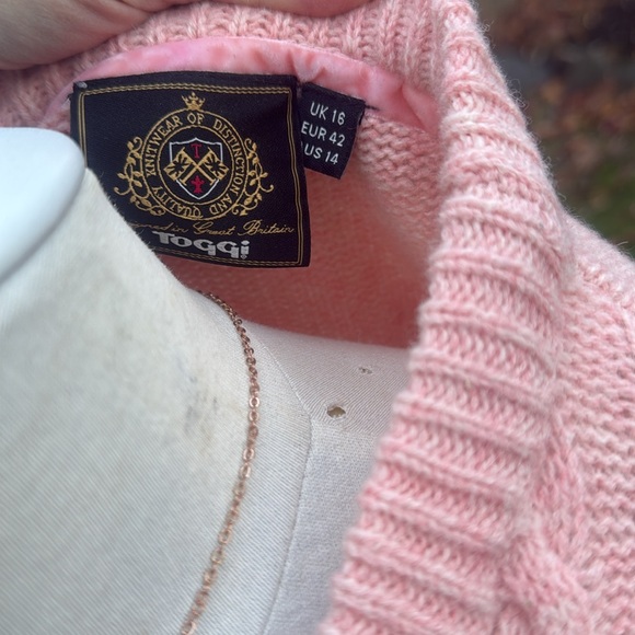 TOGGI EUROPEAN KNIT HEATHERED PINK ๐ฏ LAMBSWOOL CABLEKNIT SWEATER - L -NEW ! ๐โ๏ธ - Picture 7 of 9